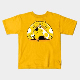 yellow cat adventurer profession Kids T-Shirt